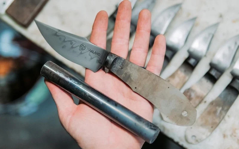Choosing The Right Steel For DIY Knifemaking
